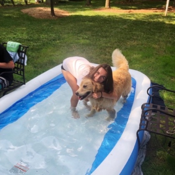 Meet your Posher, Brooke - Picture 1 of 1